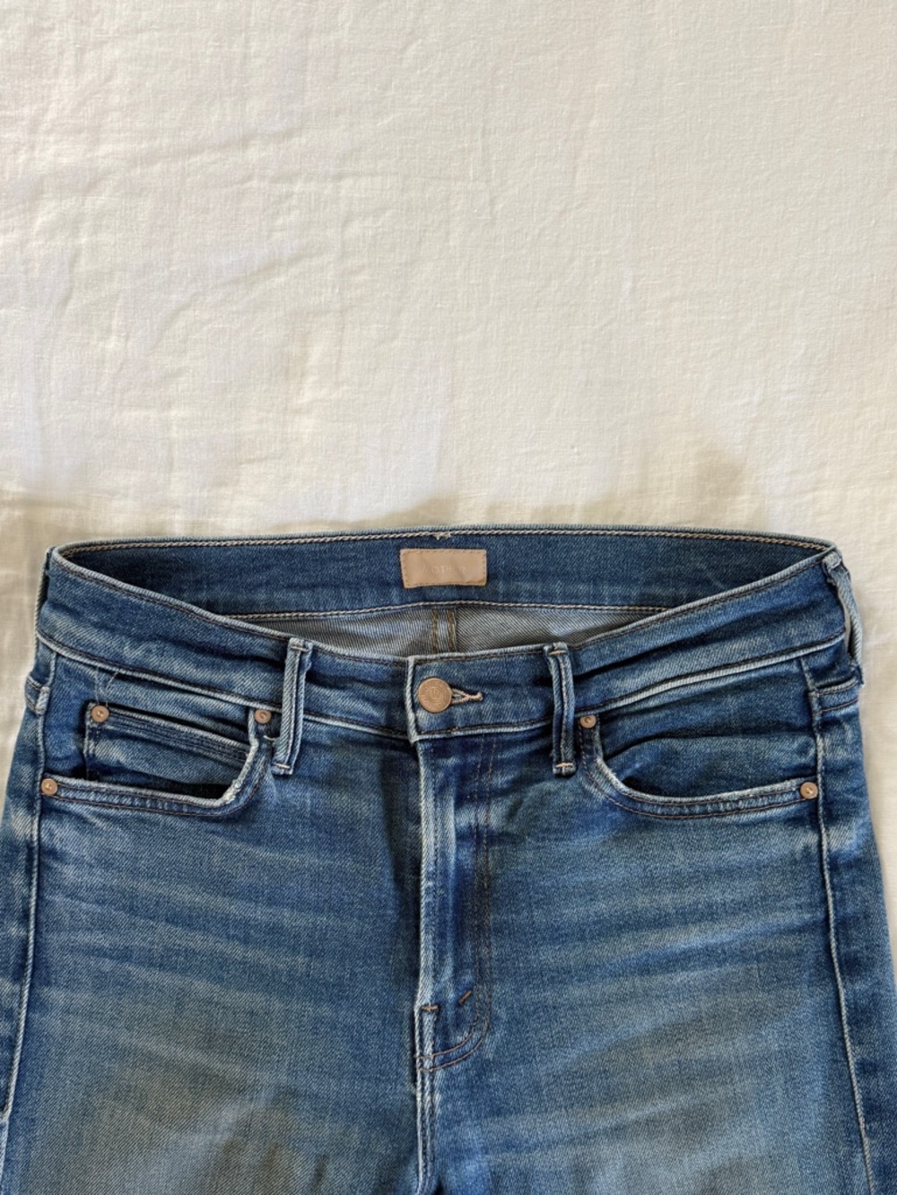 Mother - The Rascal Ankle Fray Jeans - Picture 4 of 7